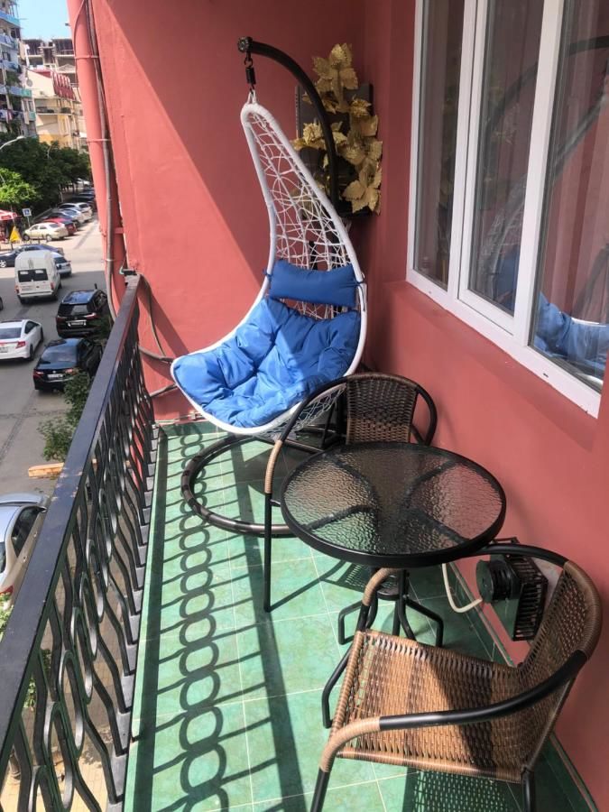 Гостевой дом TATUSH HOUS Батуми