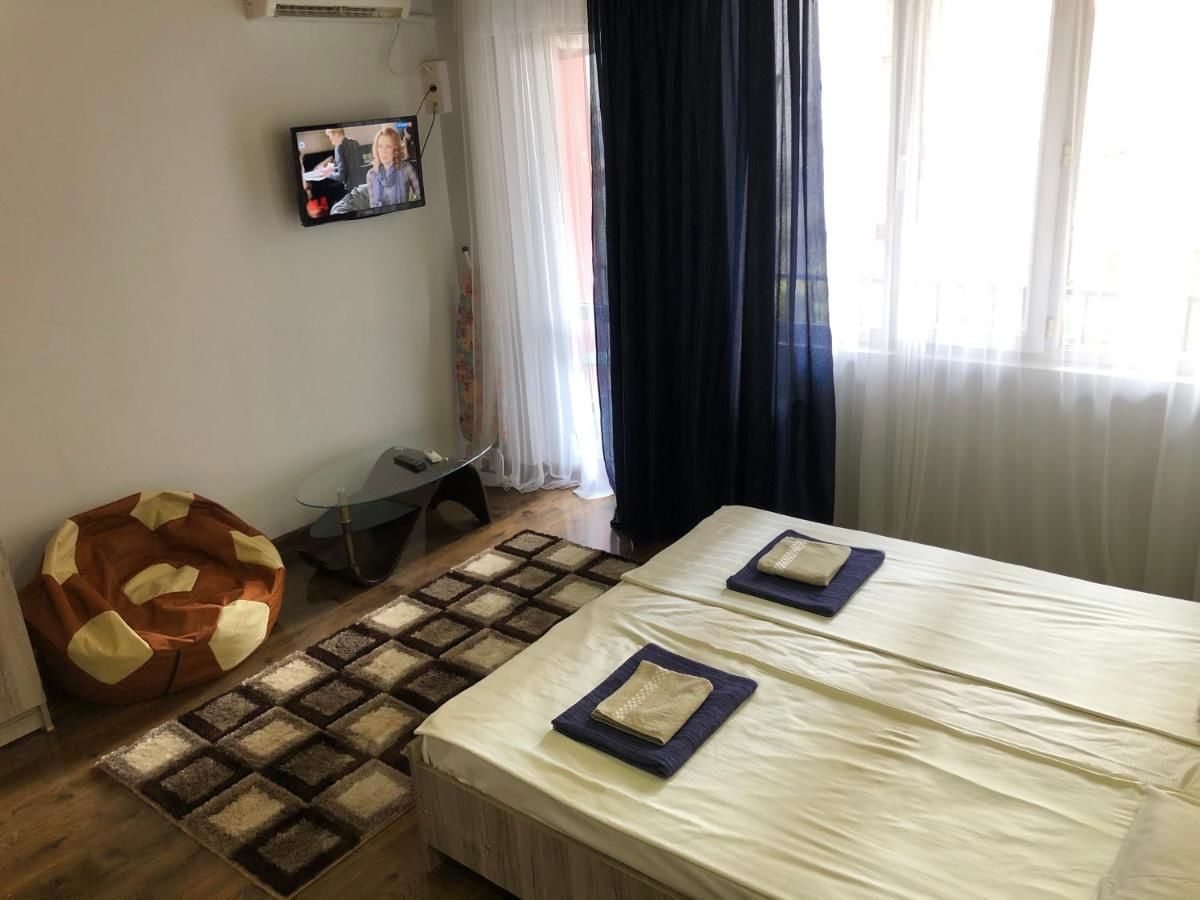 Гостевой дом TATUSH HOUS Батуми