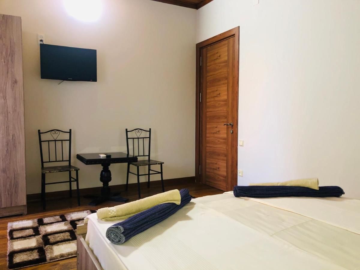 Гостевой дом TATUSH HOUS Батуми